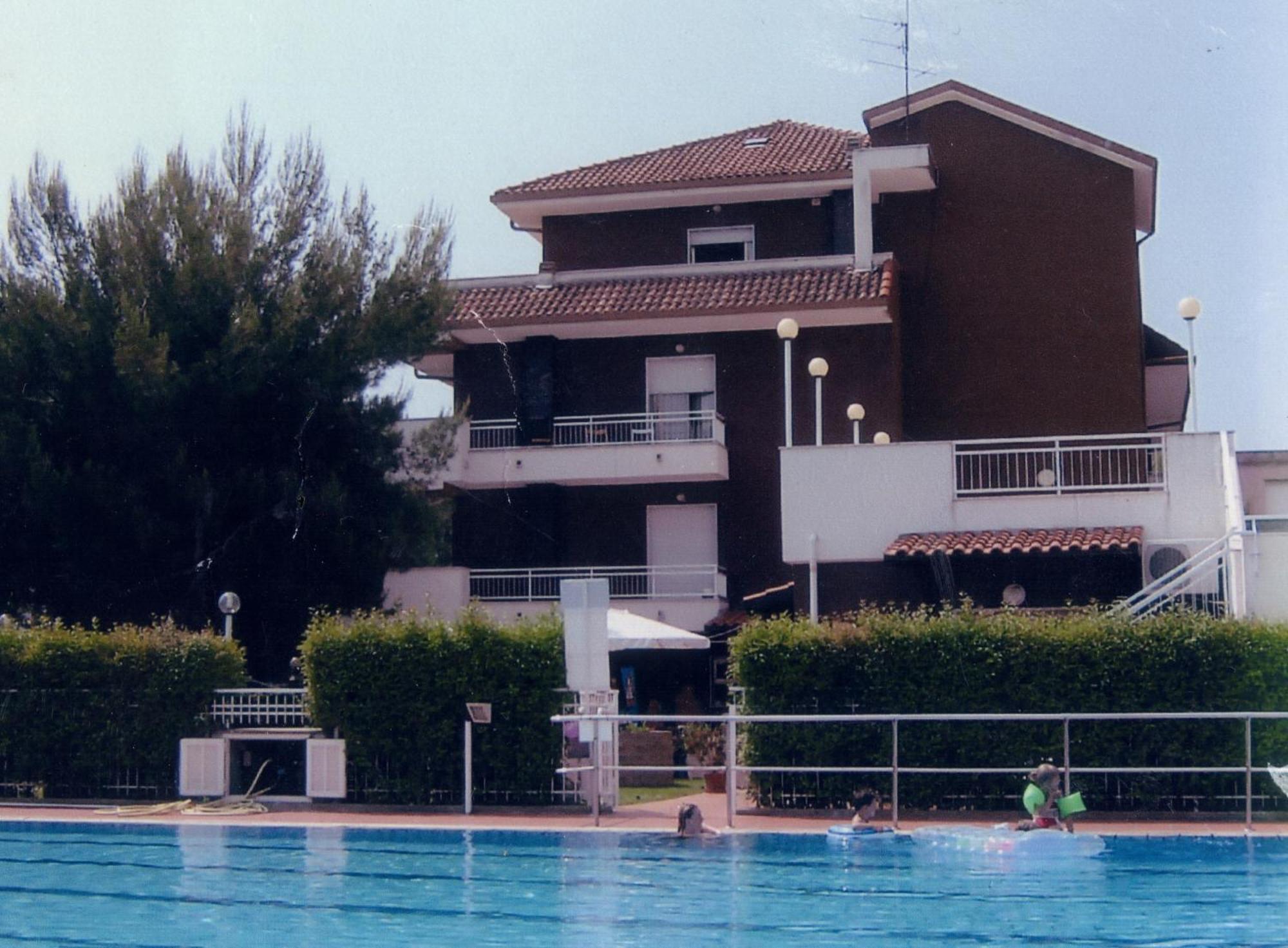 Residence Aurora Wellness & Spa Альбенга Екстер'єр фото