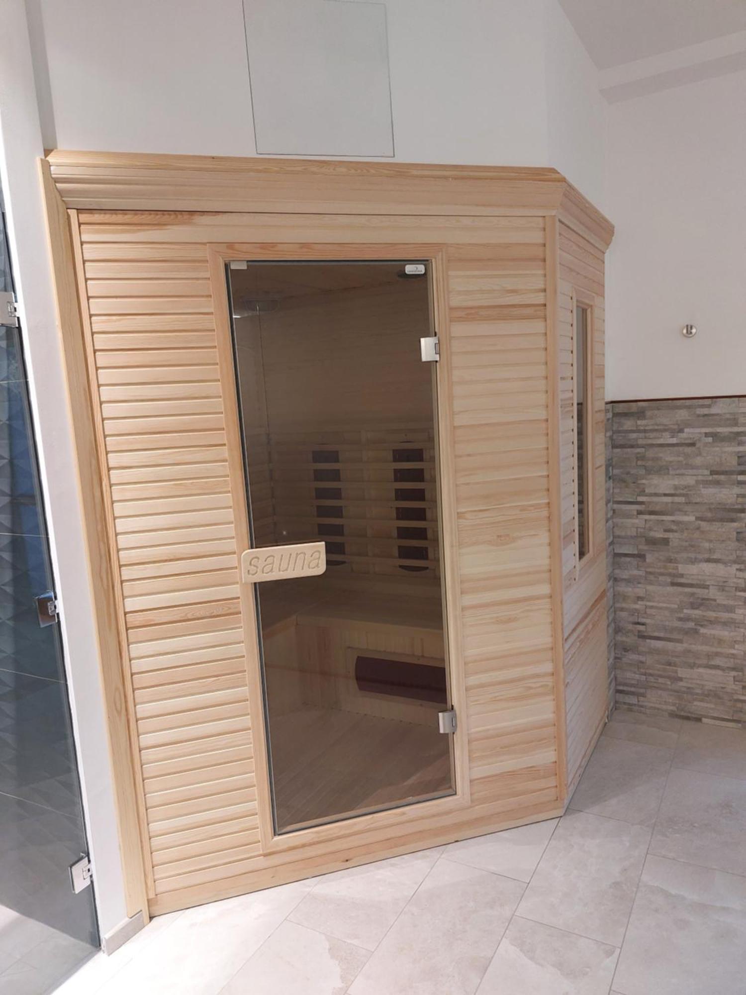 Residence Aurora Wellness & Spa Альбенга Екстер'єр фото