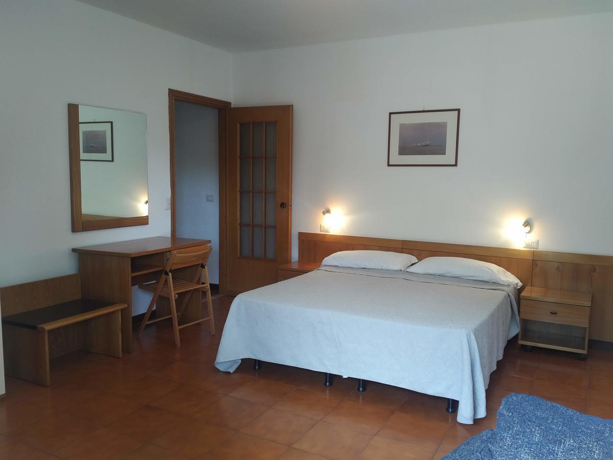 Residence Aurora Wellness & Spa Альбенга Екстер'єр фото